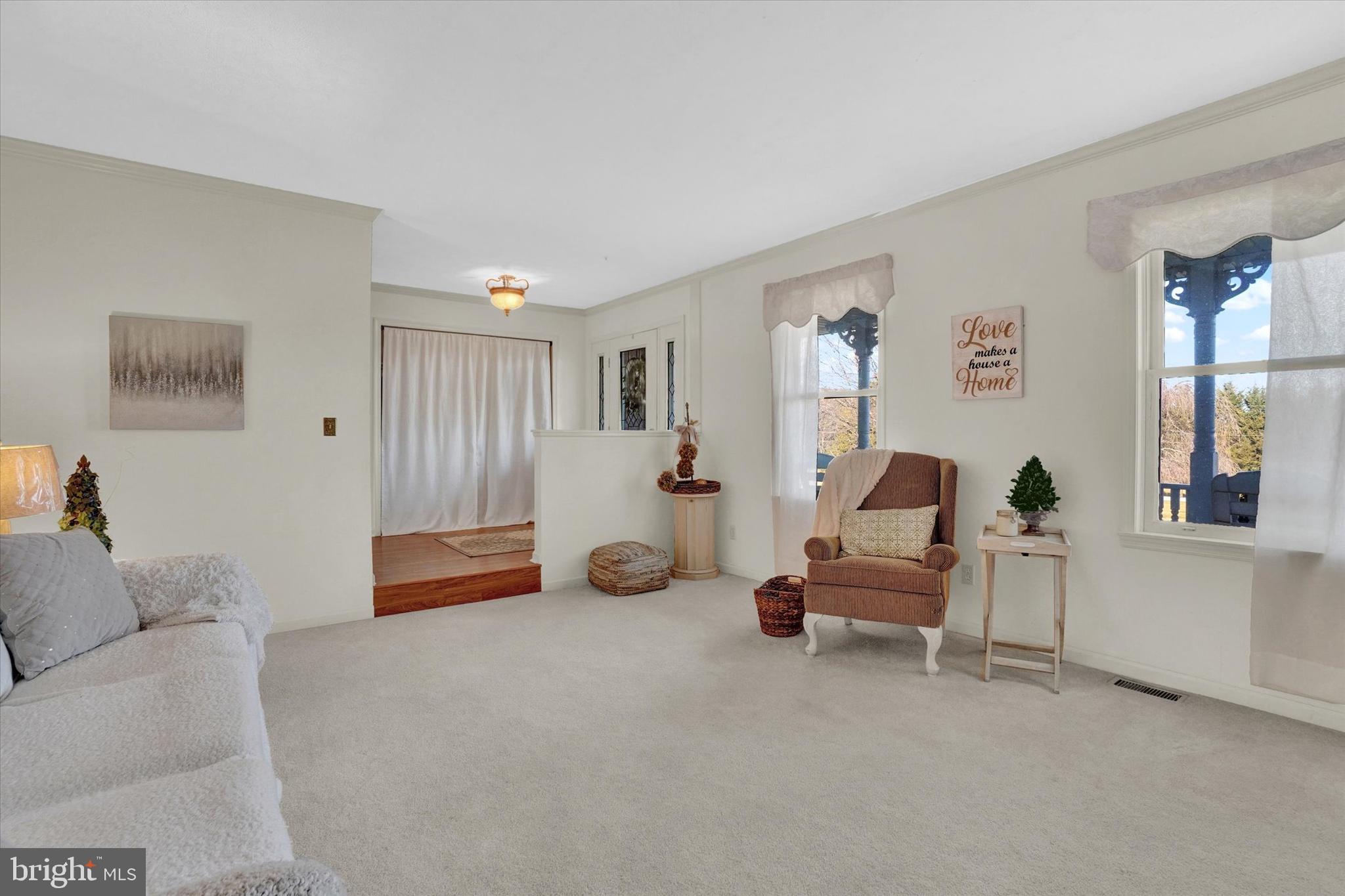 250 Hunt Club Road Fawn Grove, PA 17321 - Photo 5 of 46 Living Room
