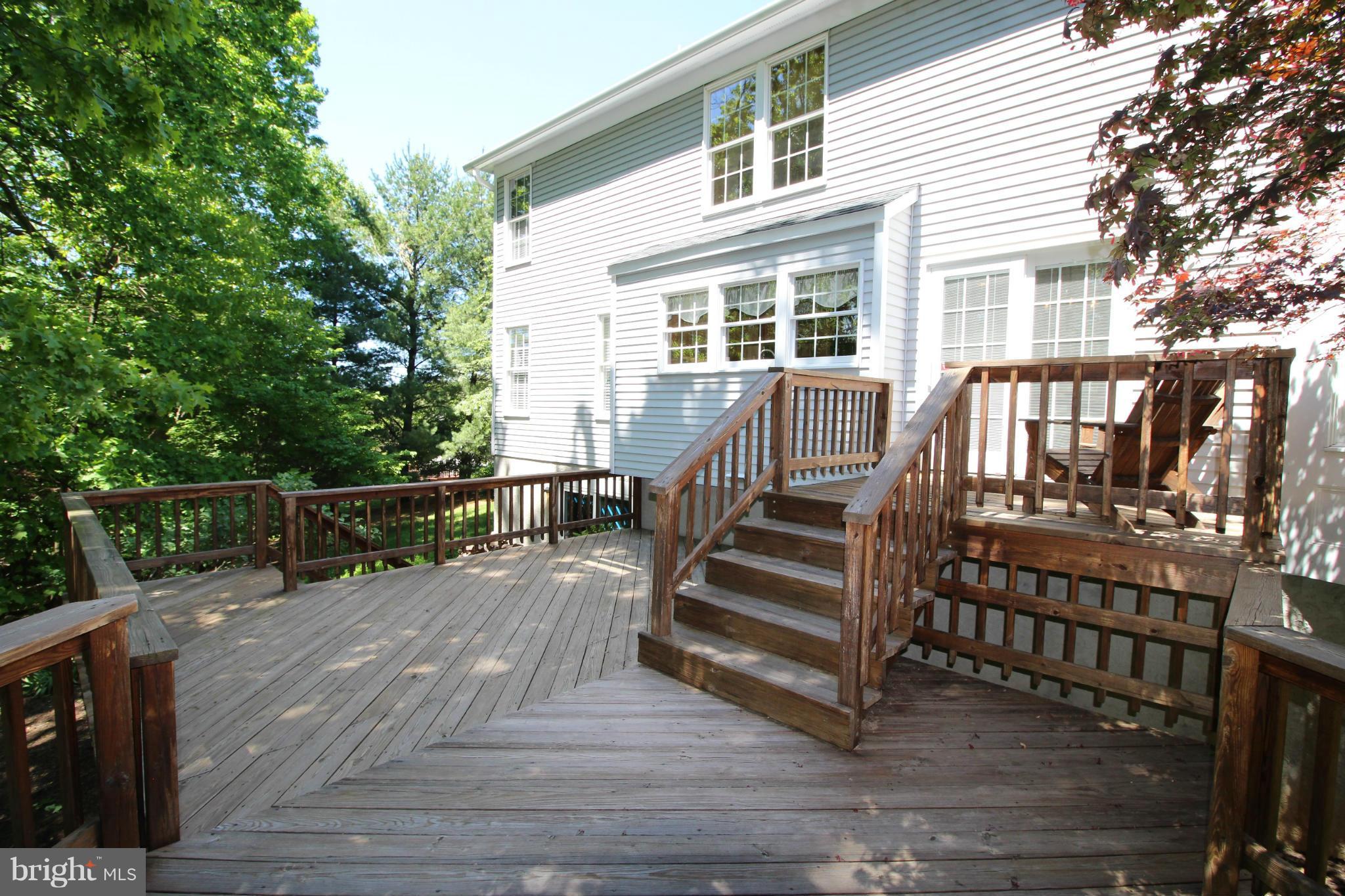 1213 Brookview Road Towson, MD 21286 - Photo 29 of 29 Exterior (Rear)