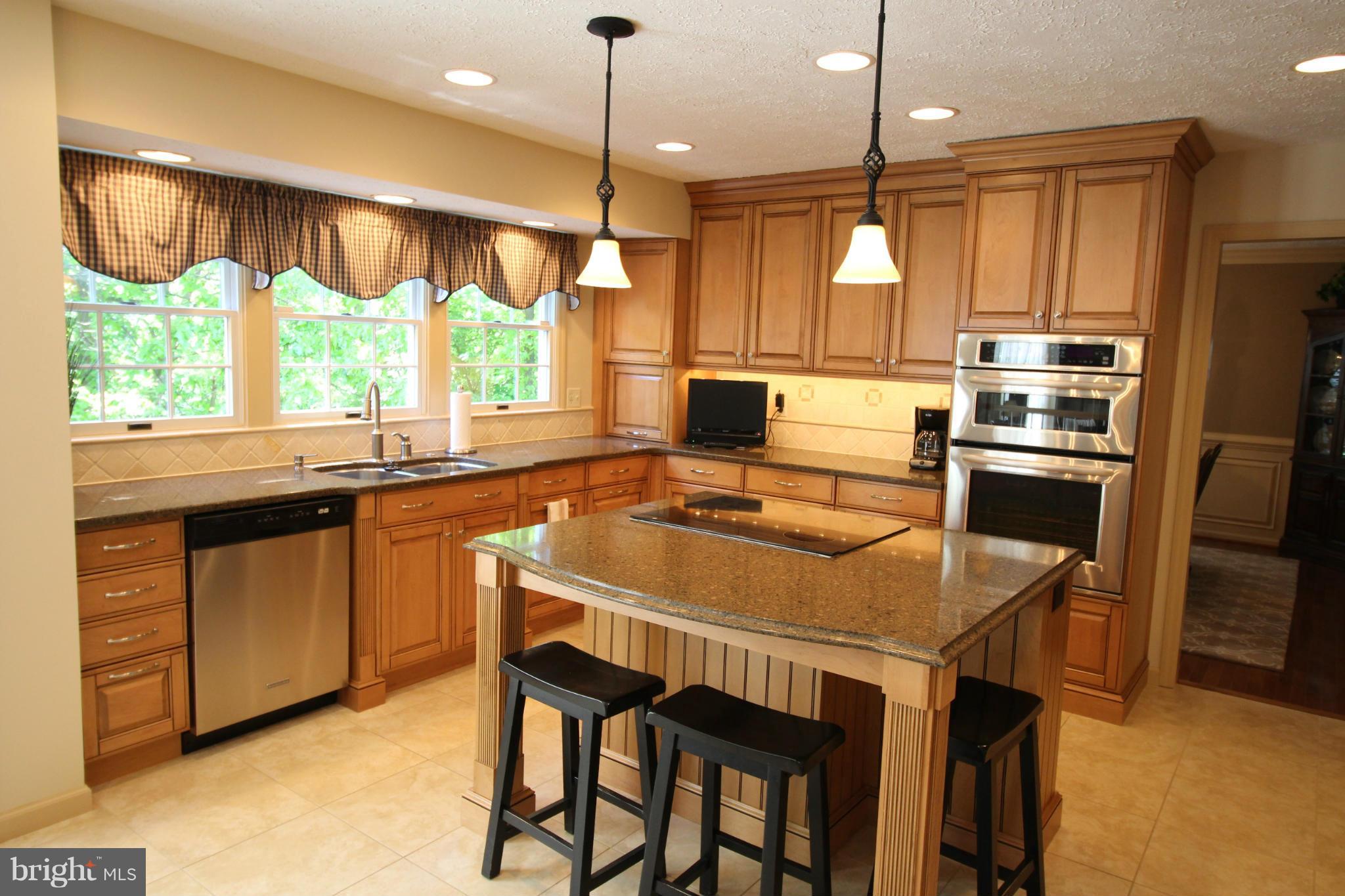 1213 Brookview Road Towson, MD 21286 - Photo 7 of 29 Kitchen