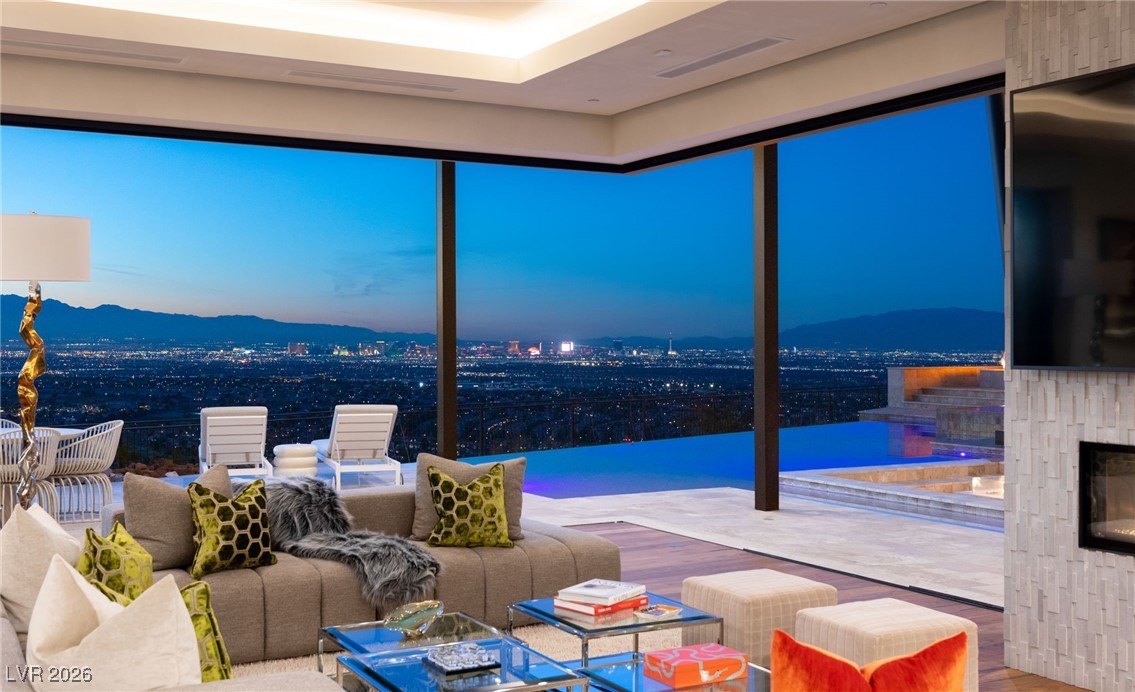 11 Rockstream Drive Henderson, NV 89012 - Photo 13 of 75