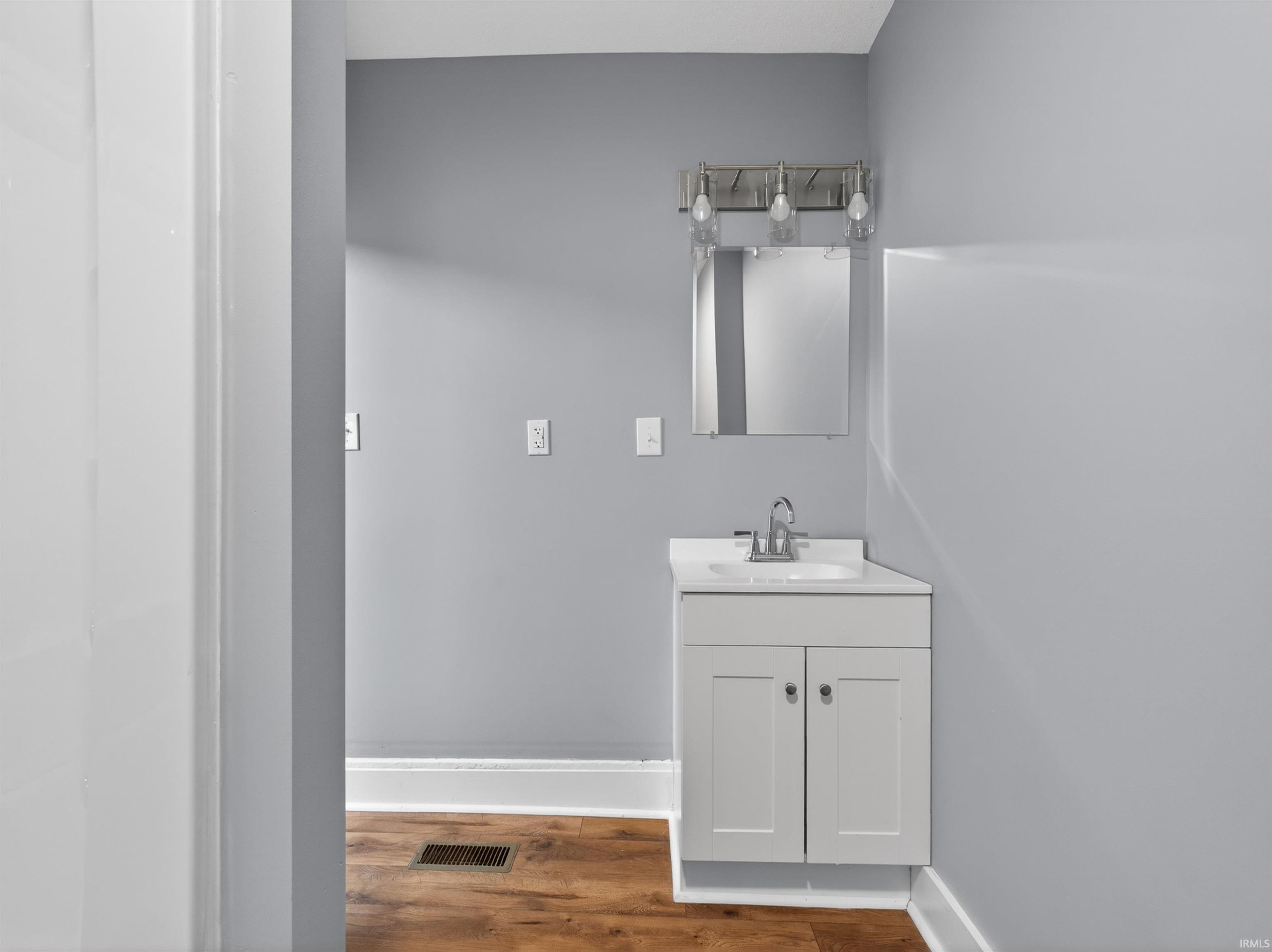 1608 Sinclair Street Fort Wayne, IN 46808 - Photo 16 of 27