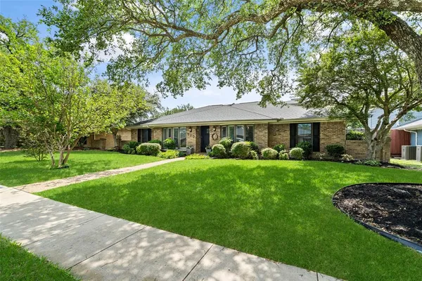 $579,000 | 510 Sheffield Drive, Richardson, TX 75081