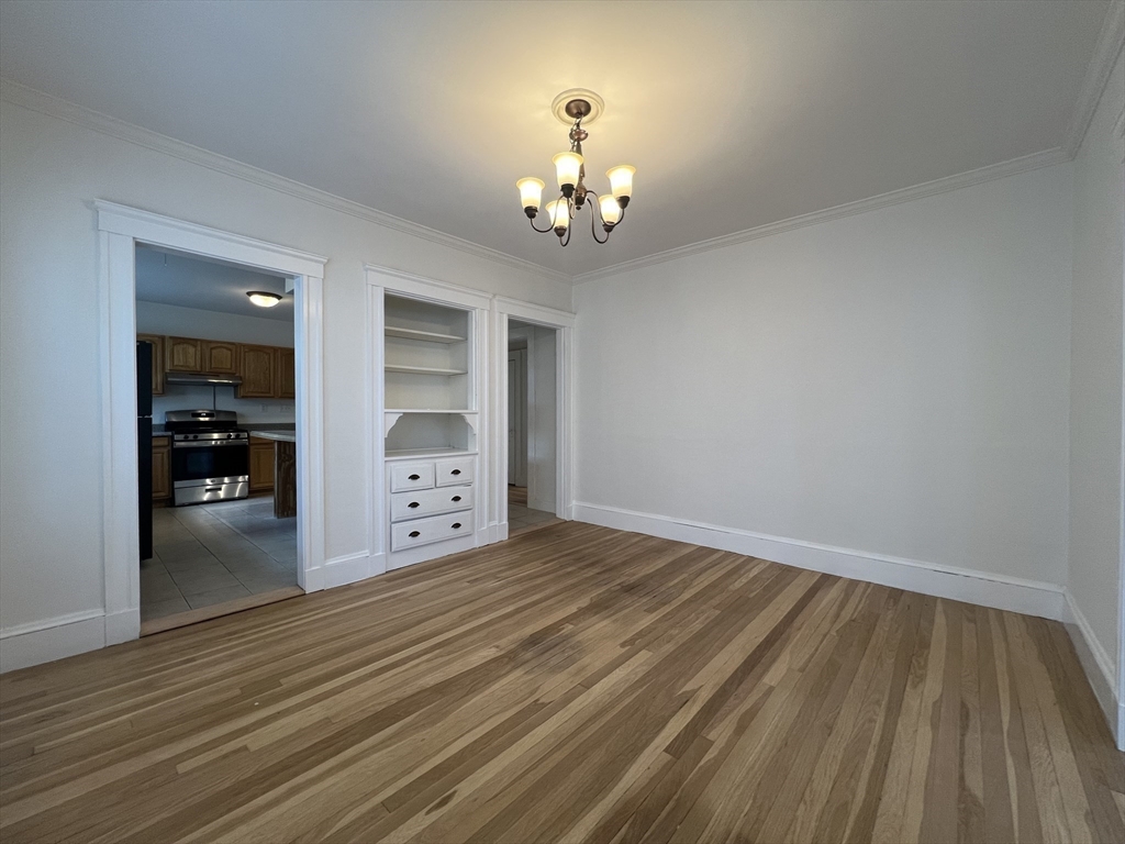 27 Morrow Road Boston, MA 02135 - Photo 8 of 31