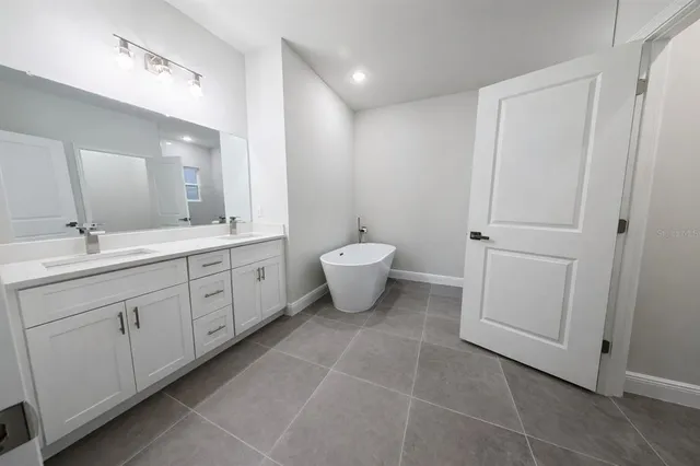 $2,300 | 3862 Southwest 147th St Road, Ocala, FL 34473