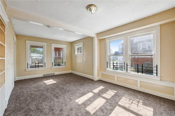 $119,900 | 1046 East Ferry Street, Unit N, Buffalo, NY 14215