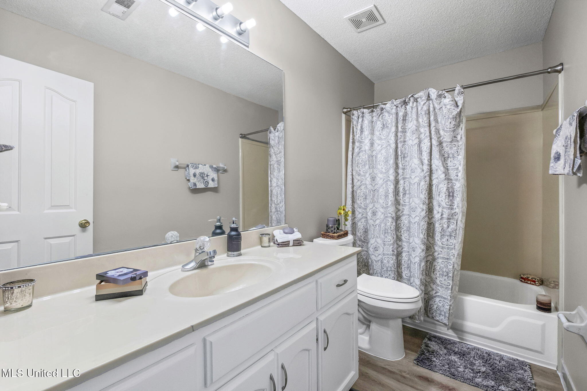 5841 Blocker Street Olive Branch, MS 38654 - Photo 13 of 17 bath 2