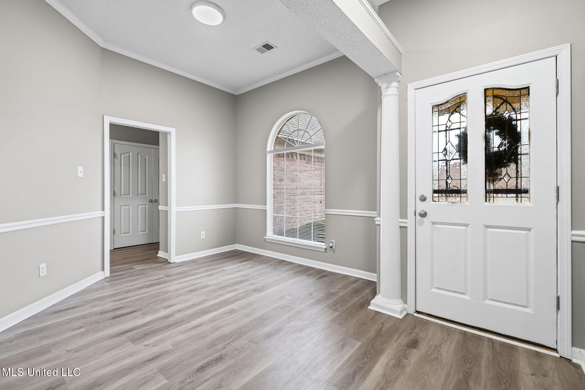 5841 Blocker Street Olive Branch, MS 38654 - Photo 2 of 17 dining