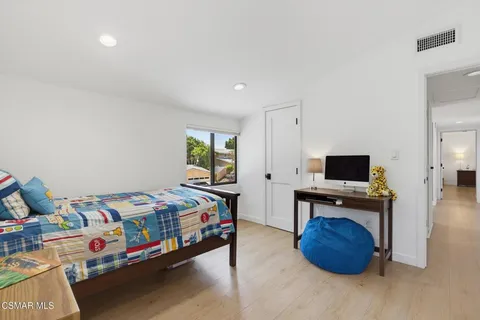 $1,499,999 | 6129 Ellenview Avenue, Woodland Hills, CA 91367