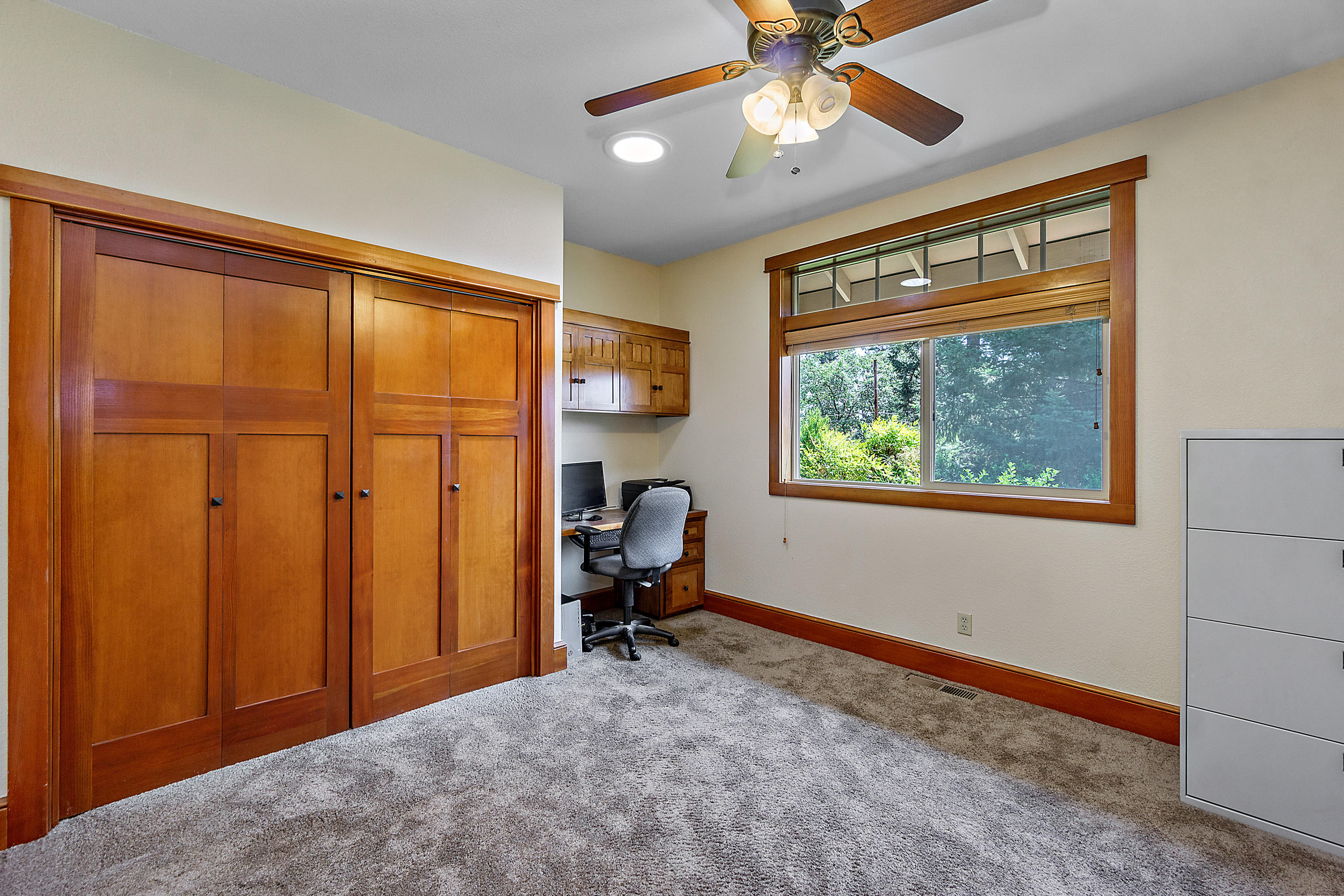3207 Old Military Road Central Point, OR 97502 - Photo 20 of 52 20