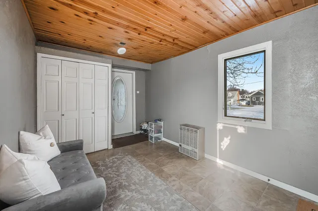 $139,000 | 811 East 5th Street, Blue Earth, MN 56013