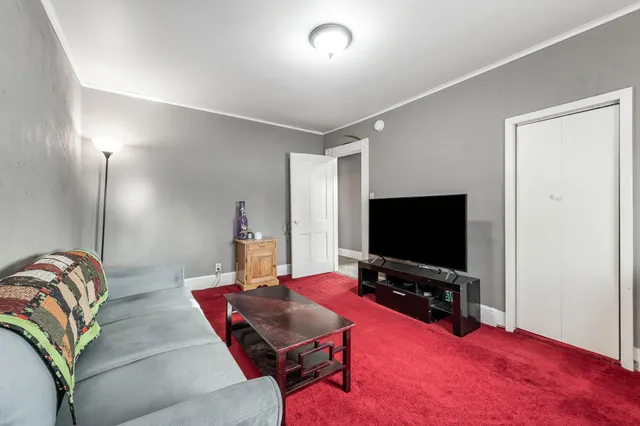 $139,000 | 811 East 5th Street, Blue Earth, MN 56013