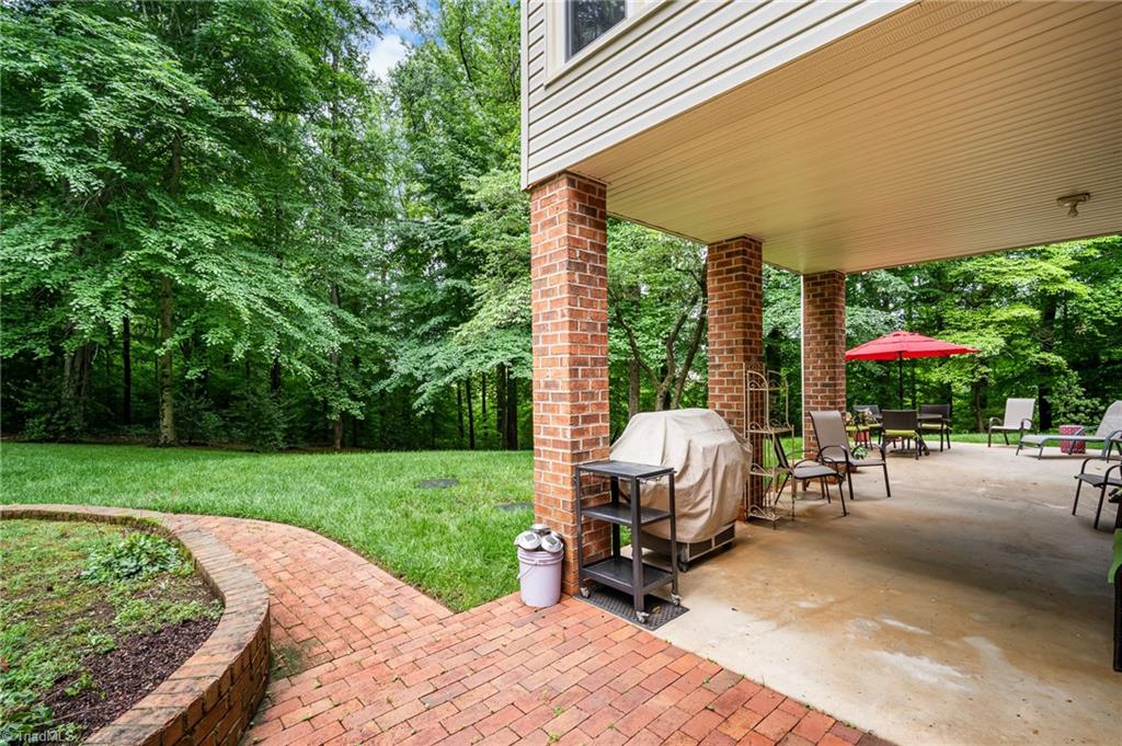 175 Huntington Trail Lexington, NC 27295 - Photo 8 of 50