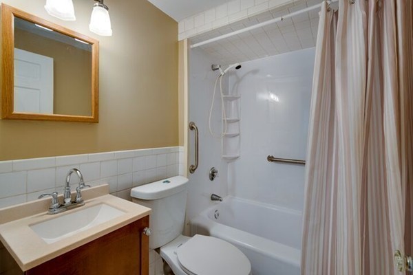40 MacArthur Road Stoneham, MA 02180 - Photo 13 of 14 Gallery Image 13
