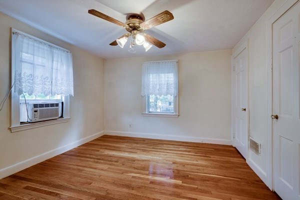 40 MacArthur Road Stoneham, MA 02180 - Photo 8 of 14 Gallery Image 8