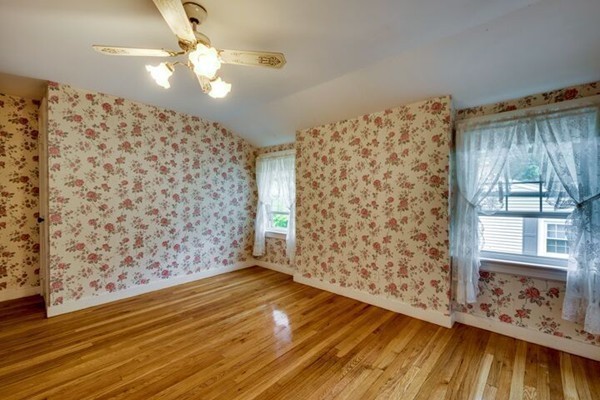 40 MacArthur Road Stoneham, MA 02180 - Photo 9 of 14 Gallery Image 9