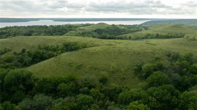 $3,495,000 | Wildflower Road Road, Olsburg, KS 66520