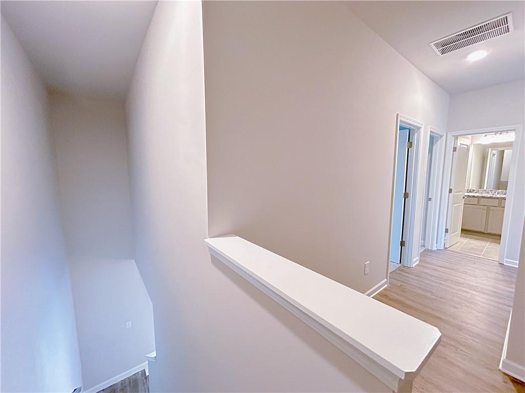2586 Mills Commons Drive Decatur, GA 30034 - Photo 10 of 27 Gallery Image 10