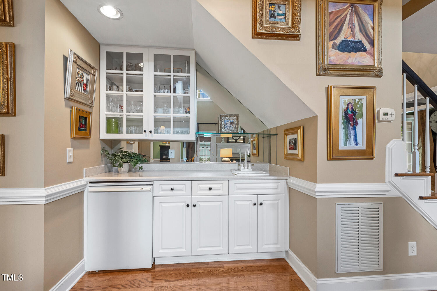 500 Potomac Grove Place Cary, NC 27519 - Photo 20 of 77 a kitchen with a cabinets and window