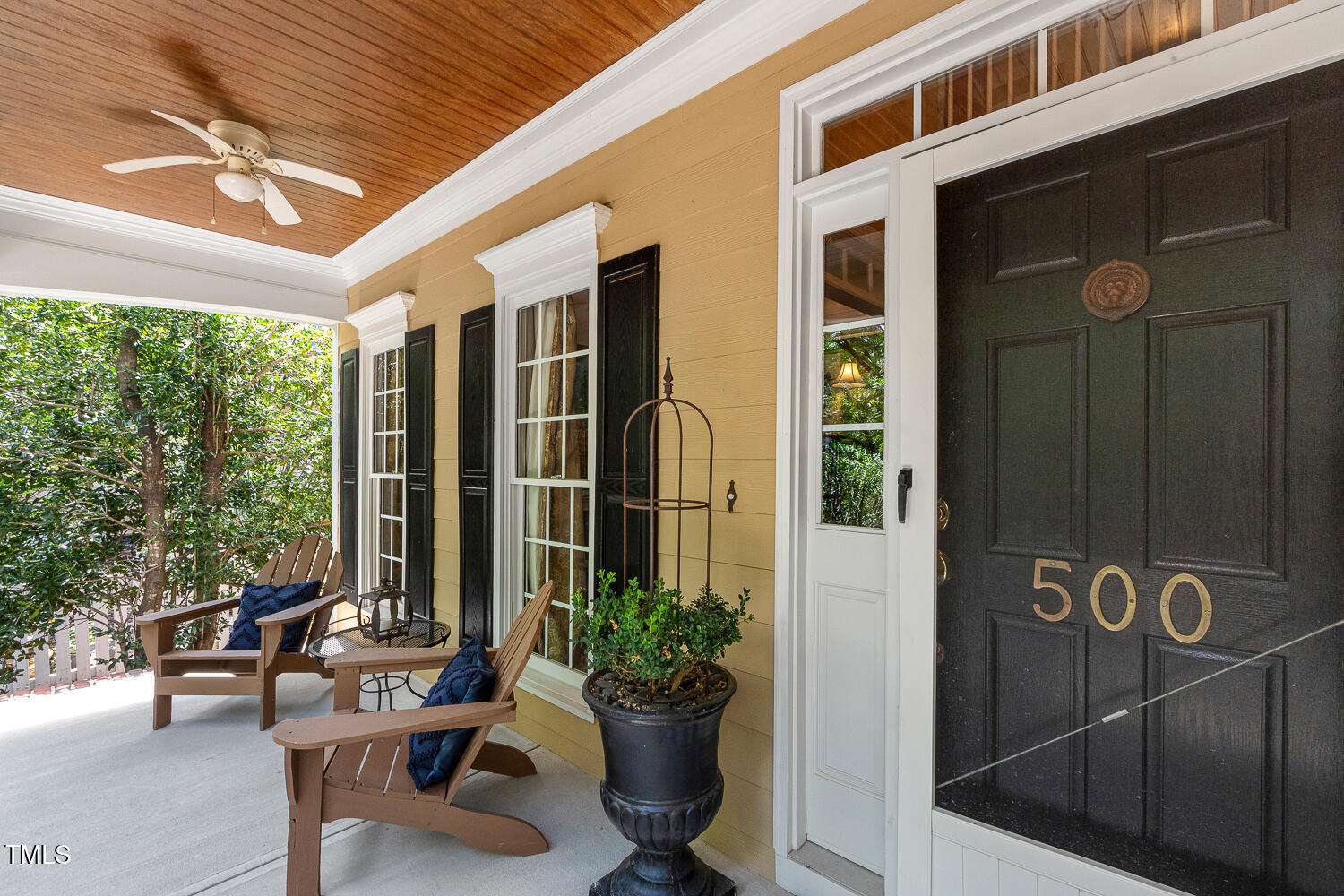 500 Potomac Grove Place Cary, NC 27519 - Photo 5 of 77 a building outdoor space with patio furniture and potted plants