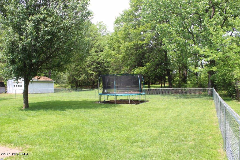 3786 1/2 Doe Run Road Elizabethtown, KY 42701 - Photo 11 of 14 IMG_3791