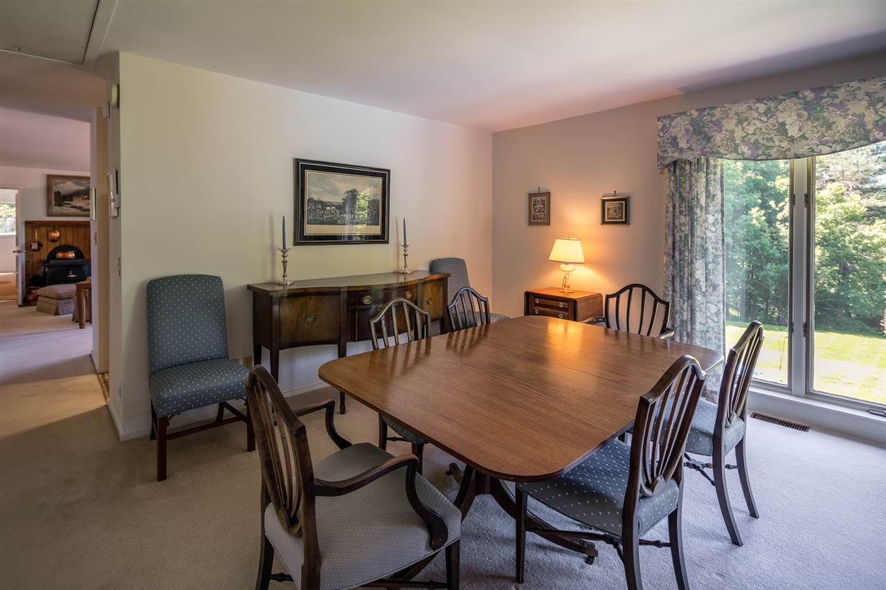 490 Gilcrist Road Stowe, VT 05672 - Photo 15 of 35