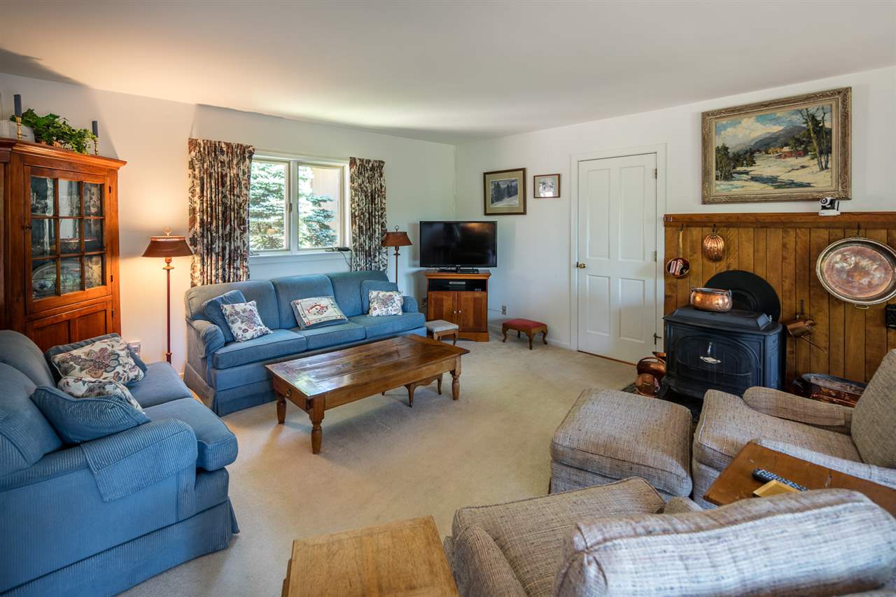 490 Gilcrist Road Stowe, VT 05672 - Photo 6 of 35