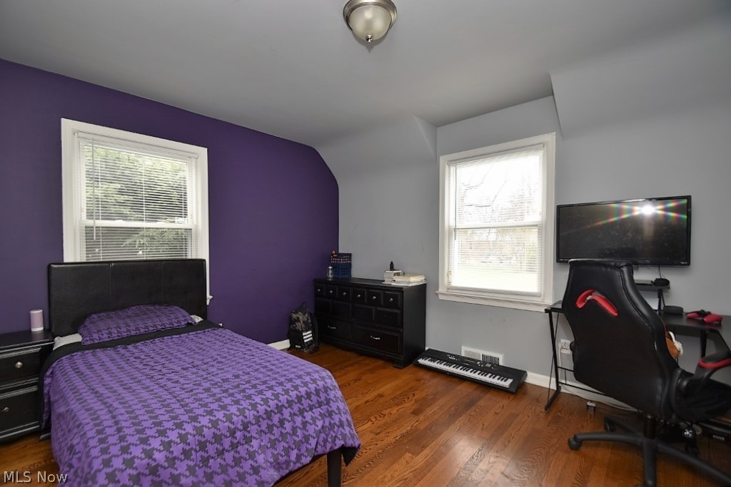 1423 Westover Road Cleveland, OH 44118 - Photo 22 of 32