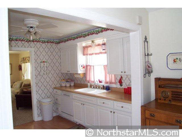 1523 7th Avenue Northeast Rochester, MN 55906 - Photo 3 of 10 Gallery Image 3