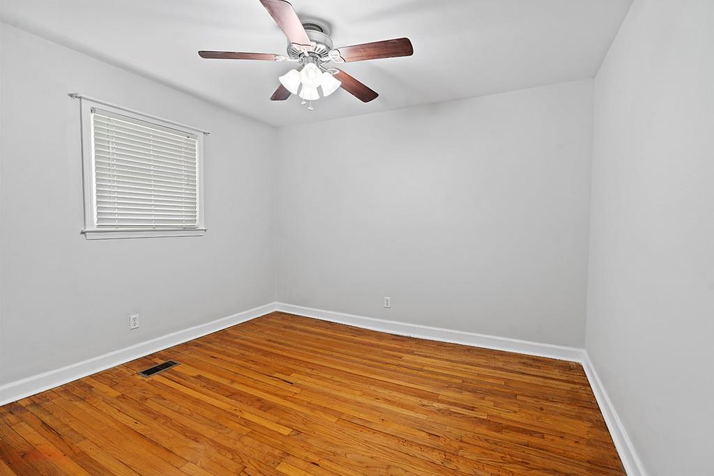 114 Manning Road Greenwood, SC 29649 - Photo 7 of 17 Gallery Image 7
