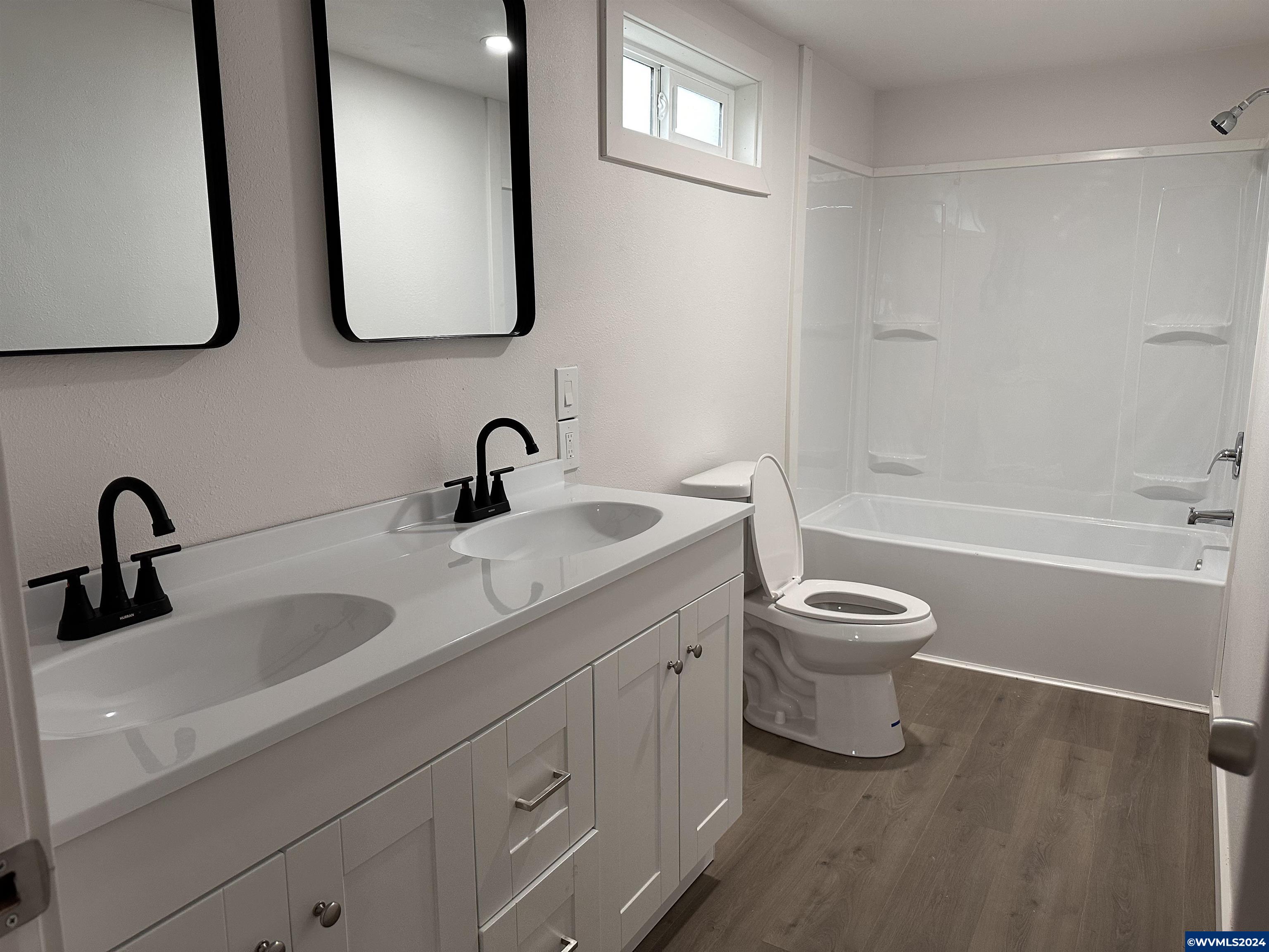 727 Talbot Road Southeast, Unit 8 Jefferson, OR 97352 - Photo 10 of 11 Gallery Image 10