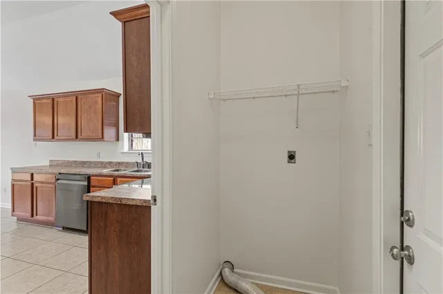 $325,000 | 207 Laurel Oak Drive, St. Rose, LA 70087