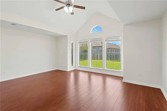 $325,000 | 207 Laurel Oak Drive, St. Rose, LA 70087