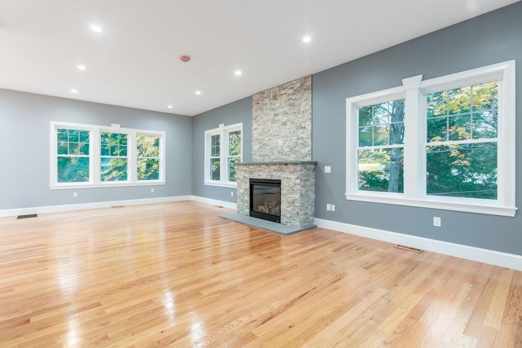 38 Boston Street Middleton, MA 01949 - Photo 15 of 42 Gallery Image 15