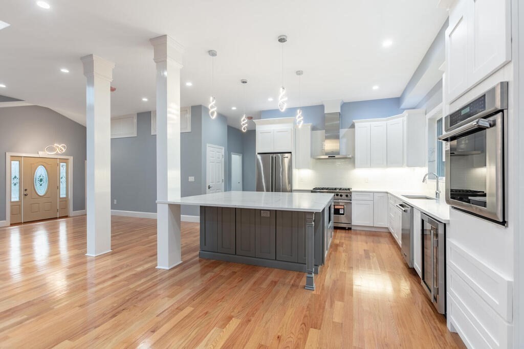38 Boston Street Middleton, MA 01949 - Photo 10 of 42 Gallery Image 10