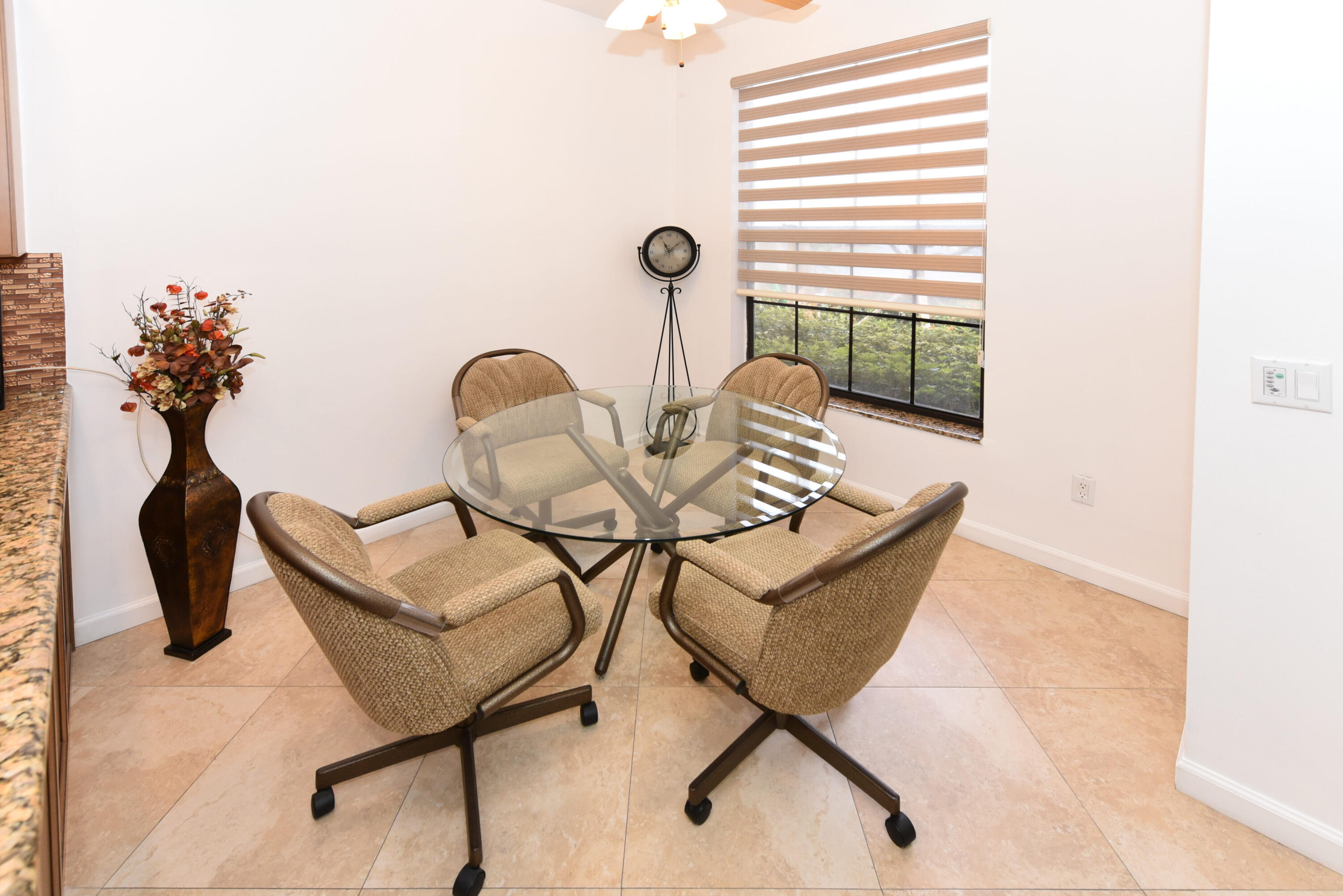 6675 Montego Bay Boulevard, Unit E Boca Raton, FL 33433 - Photo 13 of 33 6675 Montego Bay Blvd Boca-print-014-008