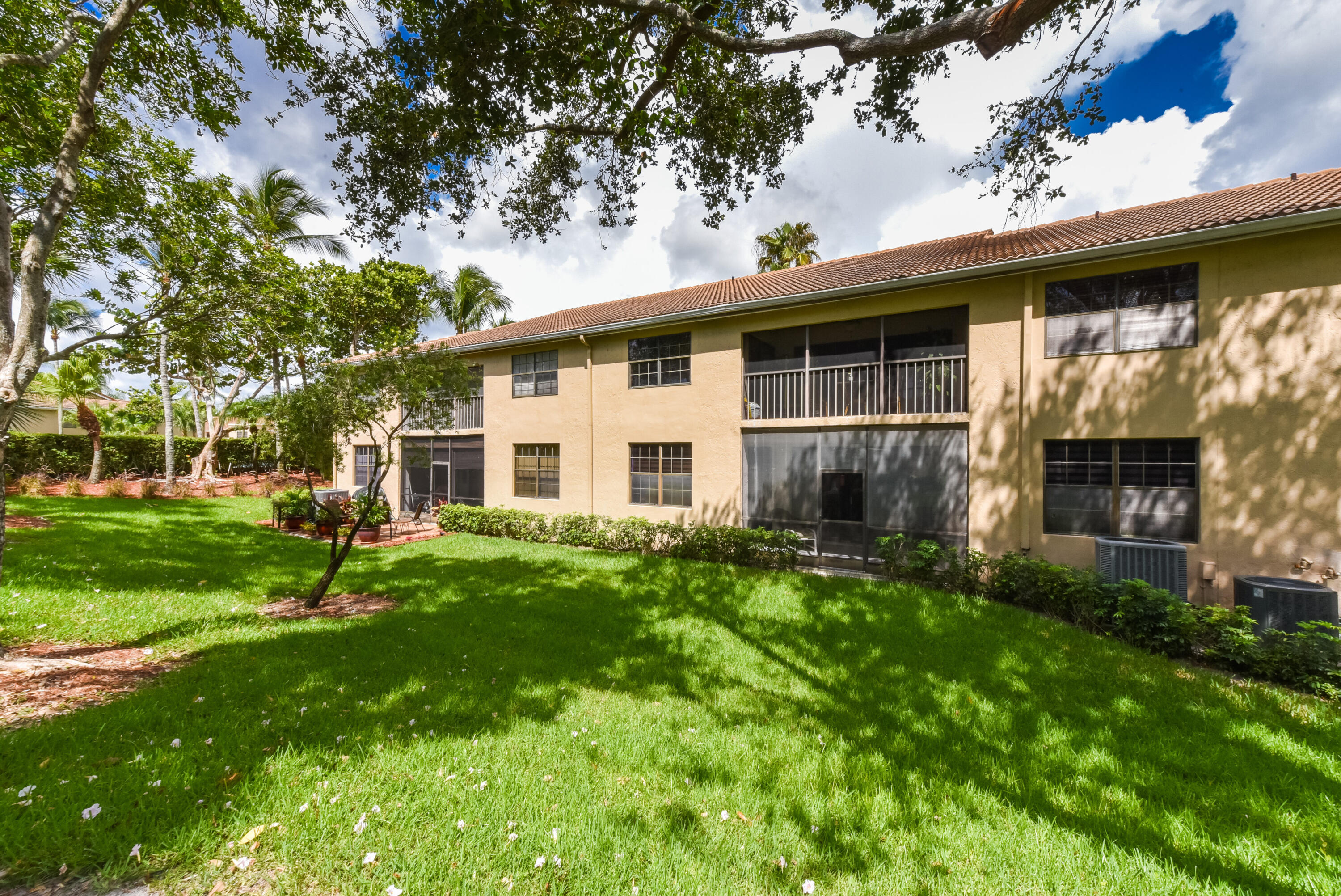 6675 Montego Bay Boulevard, Unit E Boca Raton, FL 33433 - Photo 31 of 33 6675 Montego Bay Blvd Boca-print-031-028