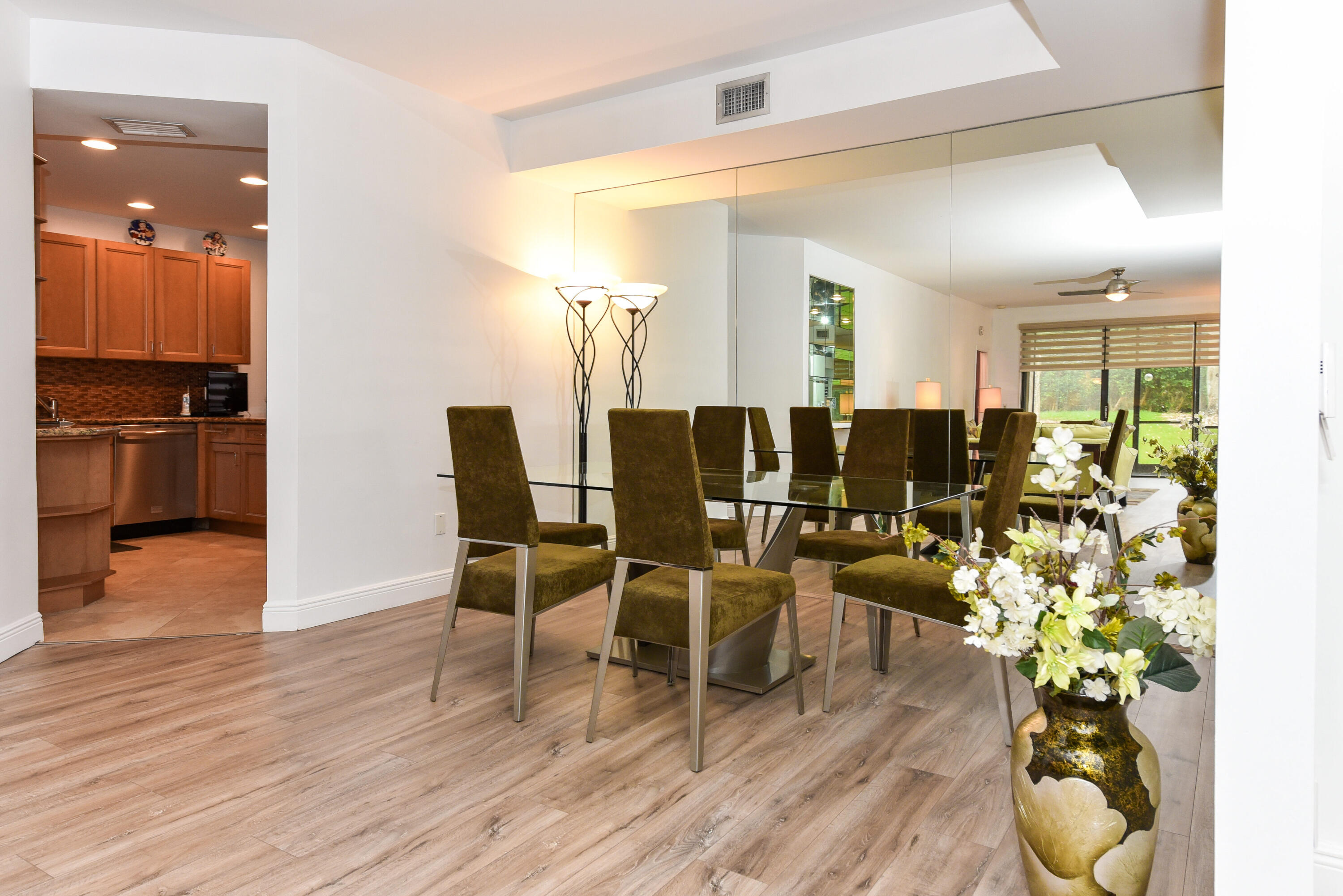 6675 Montego Bay Boulevard, Unit E Boca Raton, FL 33433 - Photo 10 of 33 6675 Montego Bay Blvd Boca-print-010-007
