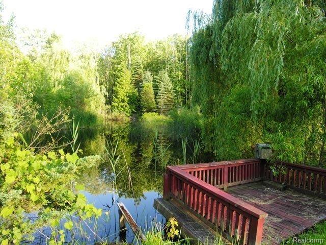 7765 Kendall Road Columbus, MI 48063 - Photo 6 of 20 6 back pond