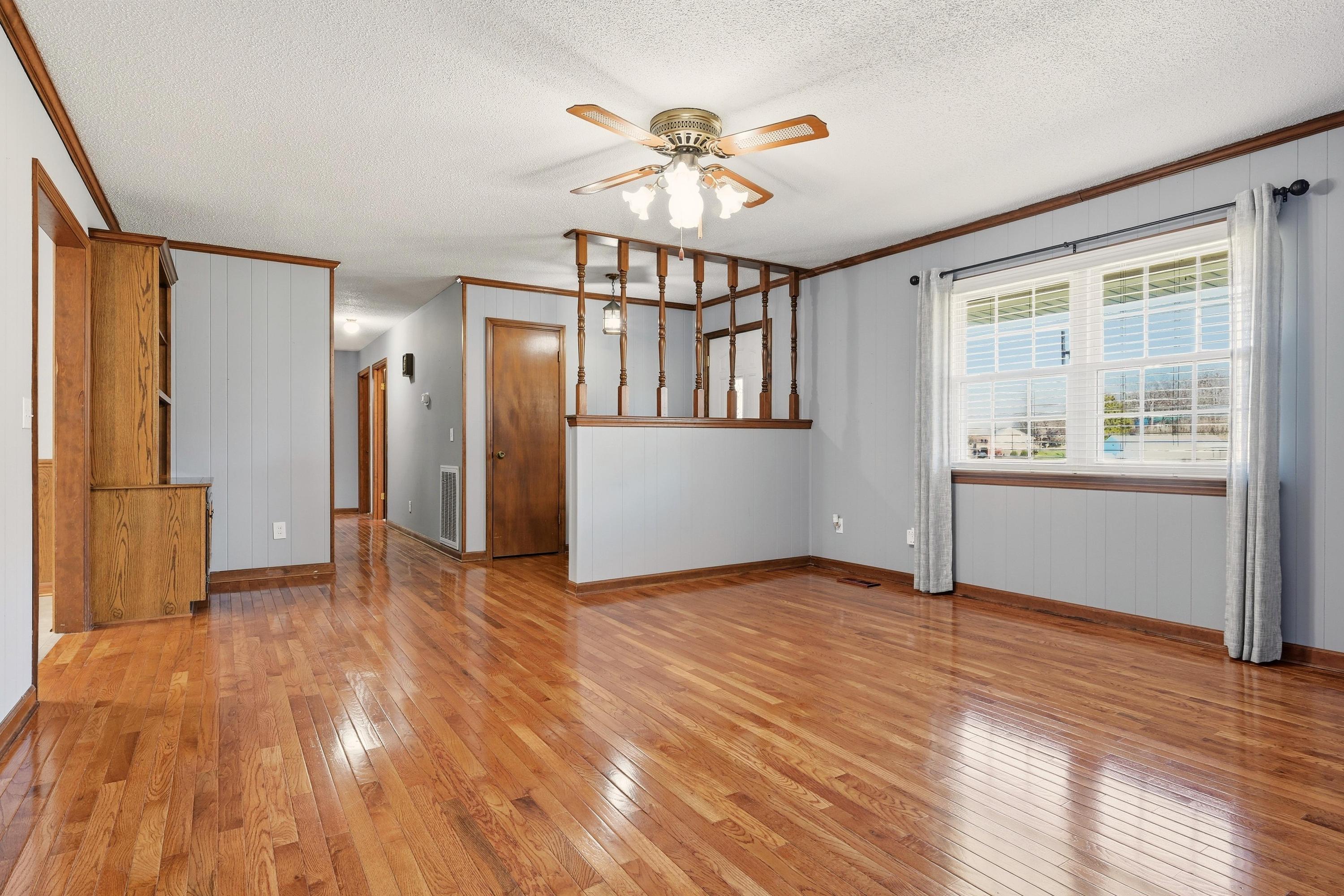 9061 Daisy Dallas Road Soddy Daisy, TN 37379 - Photo 3 of 35 2026_01_January_9061_Daisy_Dallas_Rd_001