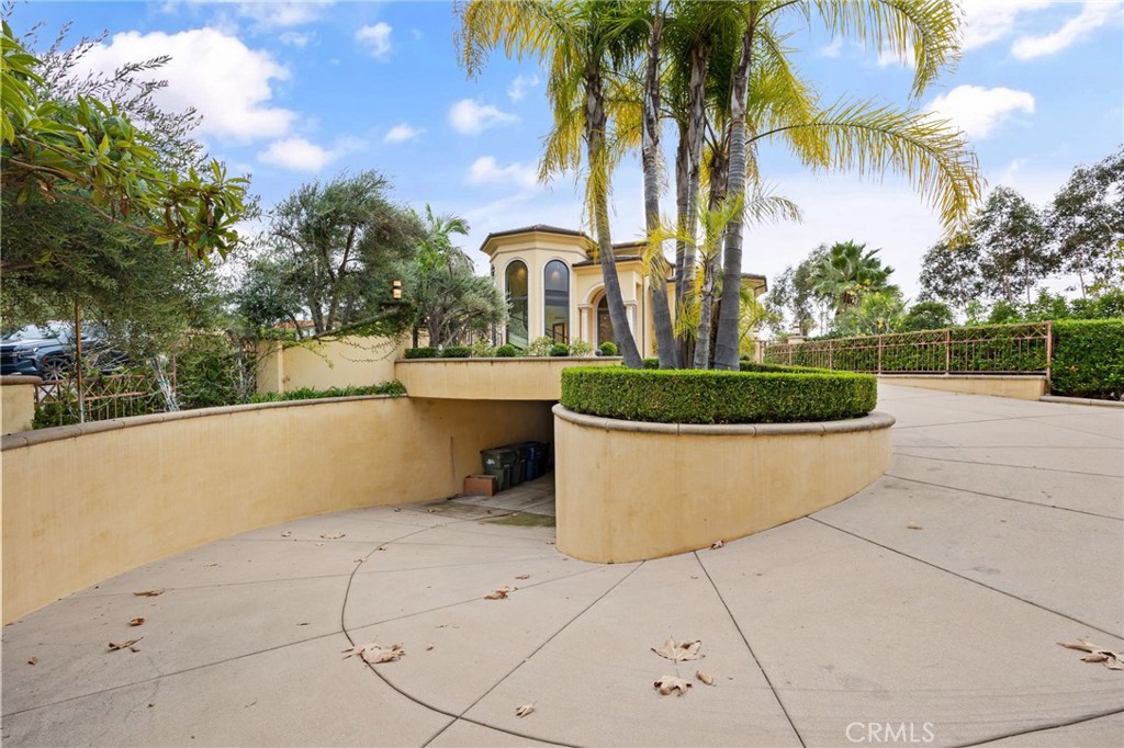 105 Oak Grove Monrovia, CA 91016 - Photo 39 of 46 a view of outdoor space yard and swimming pool