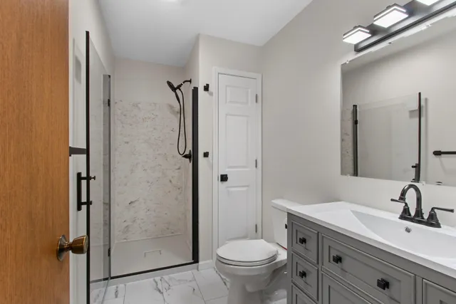 $279,900 | 69 18th Street, Clintonville, WI 54929