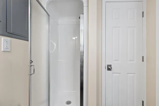 $279,900 | 69 18th Street, Clintonville, WI 54929