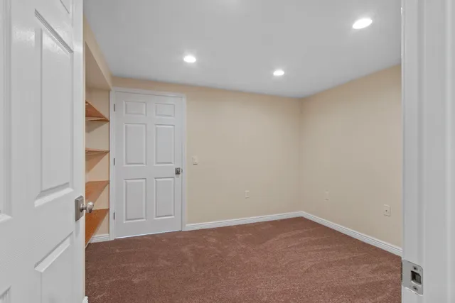 $279,900 | 69 18th Street, Clintonville, WI 54929