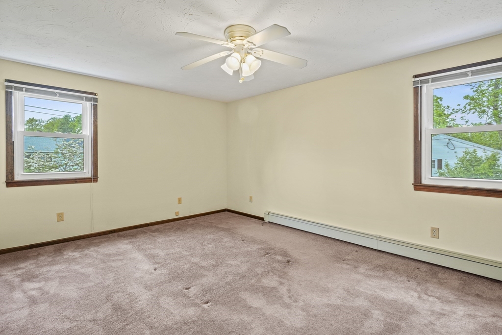 395 Franklin Road Fitchburg, MA 01420 - Photo 16 of 28 Gallery Image 16