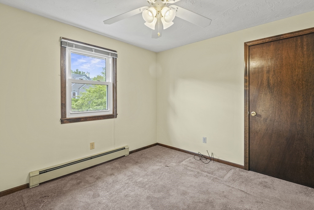 395 Franklin Road Fitchburg, MA 01420 - Photo 19 of 28 Gallery Image 19