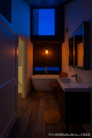 564 Hubbard Road Killingly, CT 06239 - Photo 28 of 31