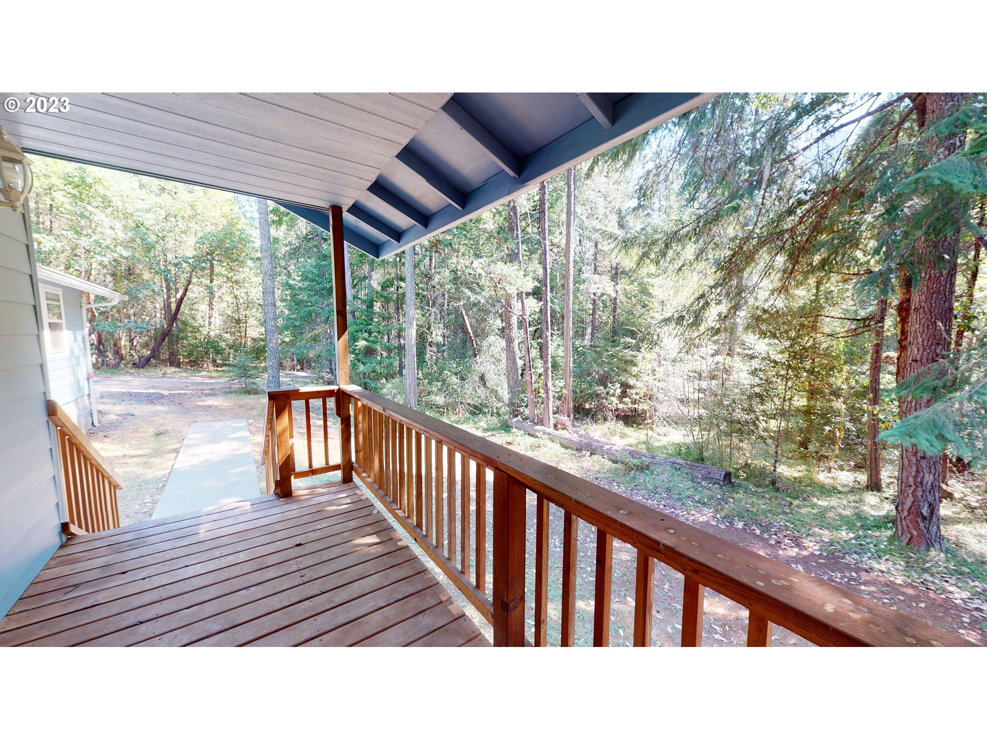 3556 Upper Cow Creek Road Azalea, OR 97410 - Photo 17 of 48 Gallery Image 17