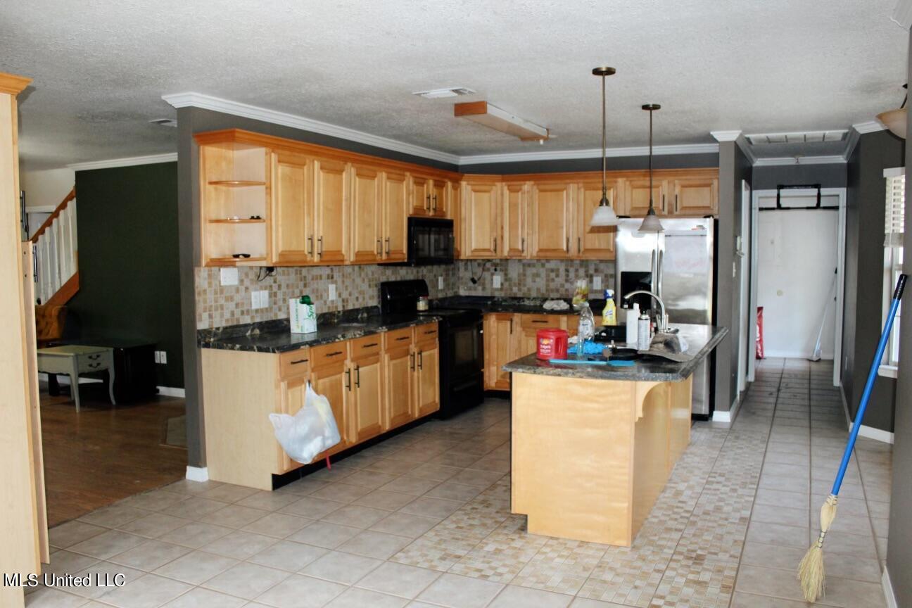1520 Kallsten Road East Lucedale, MS 39452 - Photo 4 of 17 Tezza-4414