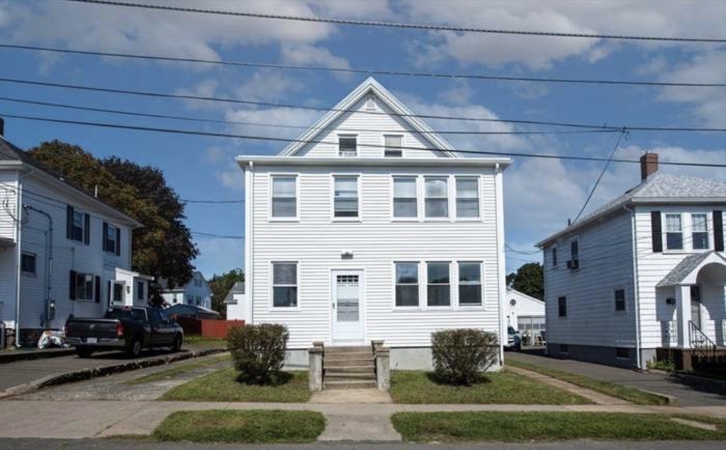 13 Nelson Road, Unit 1 Peabody, MA 01960 - Photo 1 of 10