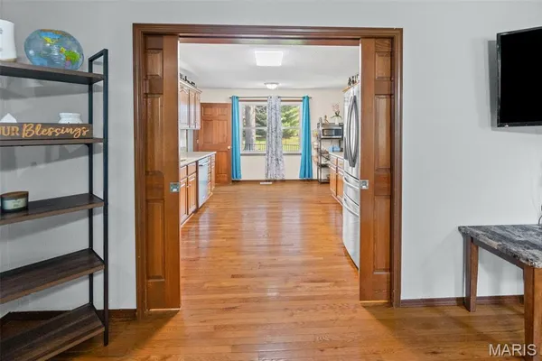 $449,000 | 24 Bernhardt Road, Lebanon, IL 62254